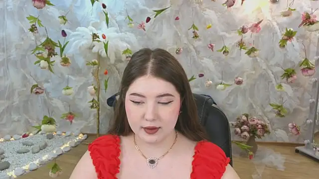 Snapshot of NicoleFoxery chatting on 06-24-26, 03:27 NicoleFoxery online show from 06-24-26, 03:27