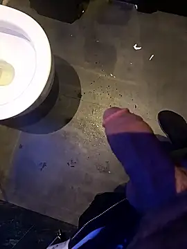 Snapshot of Fghjxdgbbcd chatting on 01-13-26, 11:10 Fghjxdgbbcd online show from 01-13-26, 11:10