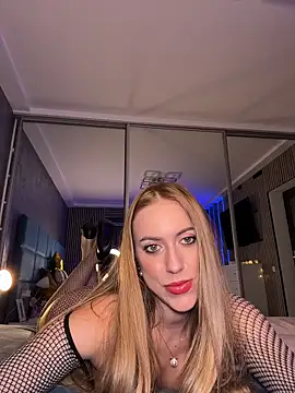 RockQueen A online show from 02-08-26, 04:38