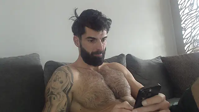 Snapshot of Verycutex chatting on 01-18-26, 10:19 Verycutex online show from 01-18-26, 10:19