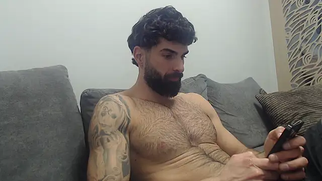 Snapshot of Verycutex chatting on 02-09-26, 02:43 Verycutex online show from 02-09-26, 02:43