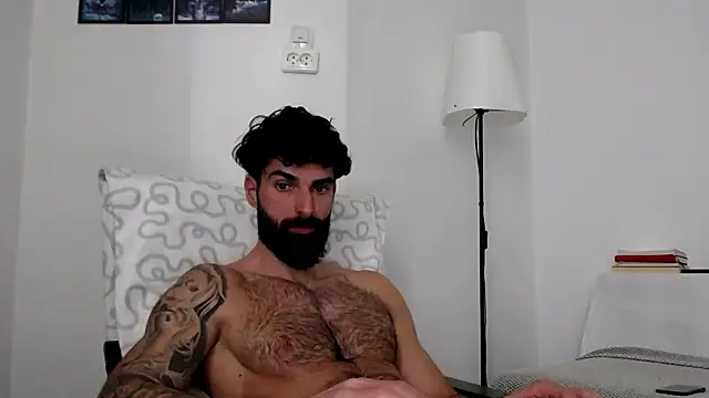 Snapshot of Verycutex chatting on 02-20-26, 08:16 Verycutex online show from 02-20-26, 08:16