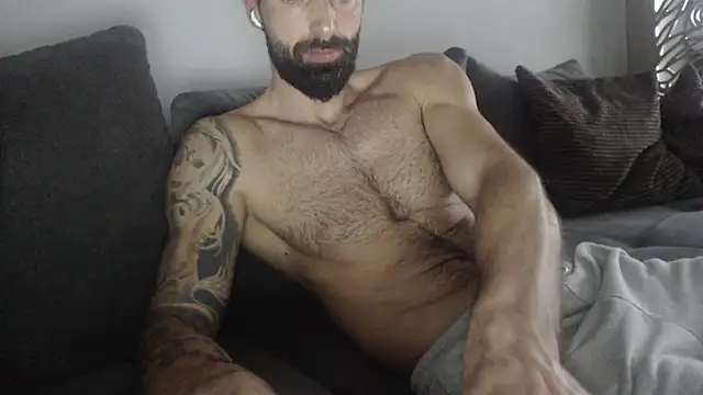 Snapshot of Verycutex chatting on 03-29-26, 09:31 Verycutex online show from 03-29-26, 09:31