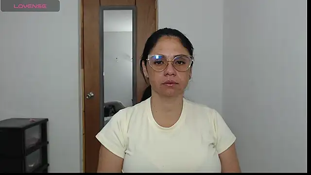 selena ferri online show from 02-23-26, 06:49