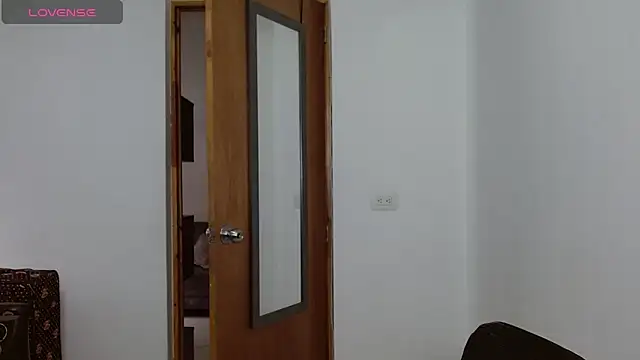 selena ferri online show from 04-01-26, 09:45