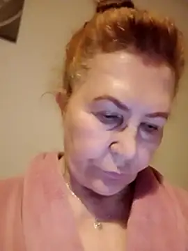 Hottie-Mom online show from 05-24-26, 08:36