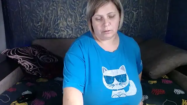 EvaCristal online show from 11-11-25, 06:41