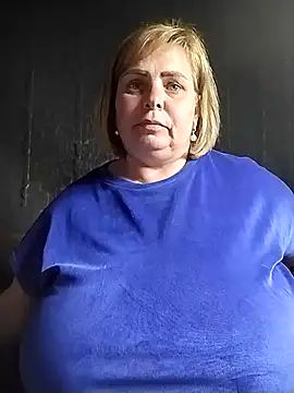 EvaCristal online show from 04-17-26, 05:49