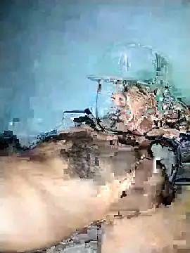 Chacal Armyy online show from 12-21-25, 01:07