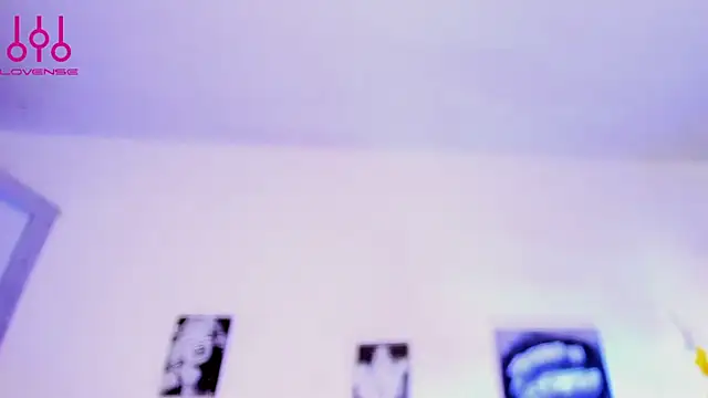 Snapshot of Sammybitchx chatting on 07-09-26, 12:09 Sammybitchx online show from 07-09-26, 12:09