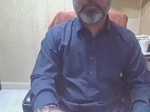 Snapshot of hairymaster95 chatting on 06-16-26, 04:15 hairymaster95 online show from 06-16-26, 04:15