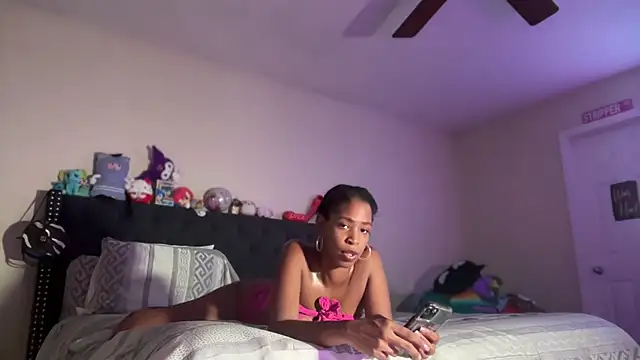 Cum2Charm online show from 07-18-26, 07:01