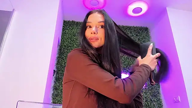 realhotfallingdevil online show from 01-11-26, 06:18