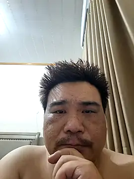 Bombom221188 online show from 08-08-26, 10:12