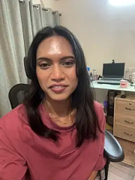 DarlingJenny22 online show from 05-16-26, 07:34