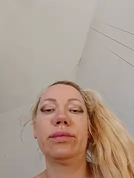 SofiaJoy online show from 07-08-26, 02:43
