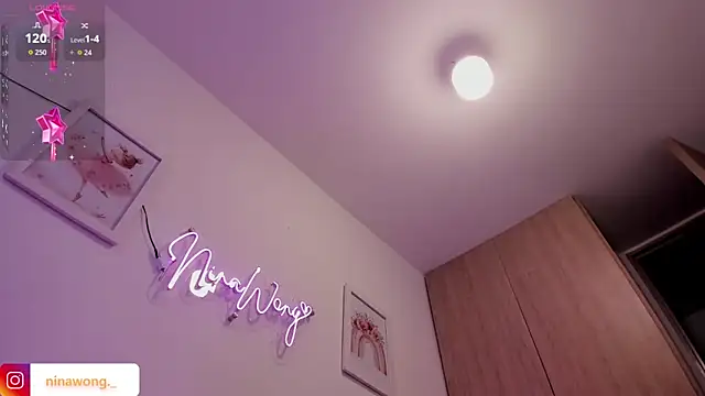 NinaWong online show from 12-04-25, 02:26