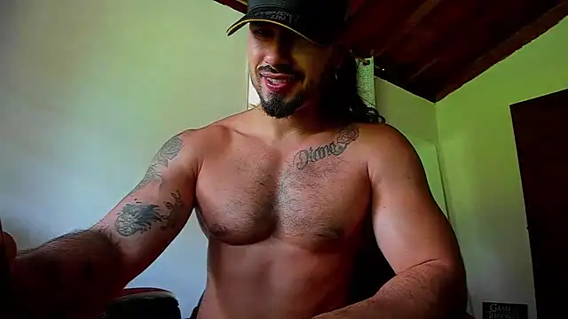 Snapshot of Baky_sexy chatting on 01-14-26, 05:07 Baky sexy online show from 01-14-26, 05:07