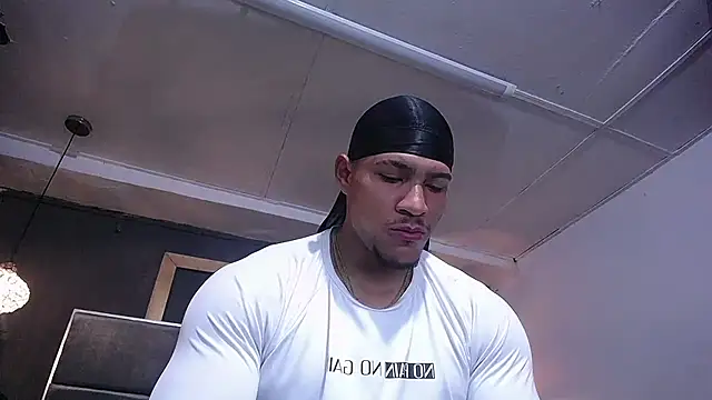 Snapshot of teddyfit19cm chatting on 07-03-26, 01:39 teddyfit19cm online show from 07-03-26, 01:39