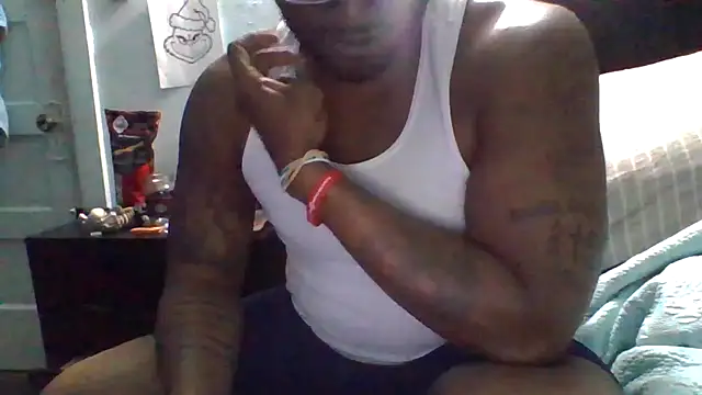 Snapshot of ReeferMadness59 chatting on 06-24-26, 02:21 ReeferMadness59 online show from 06-24-26, 02:21