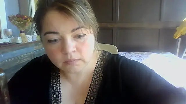 cute  cherry online show from 07-01-26, 07:10