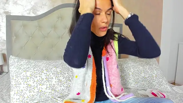 JennaMyers online show from 12-19-25, 08:16