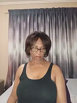Snapshot of Hotgrannyx chatting on 07-18-26, 05:28 Hotgrannyx online show from 07-18-26, 05:28