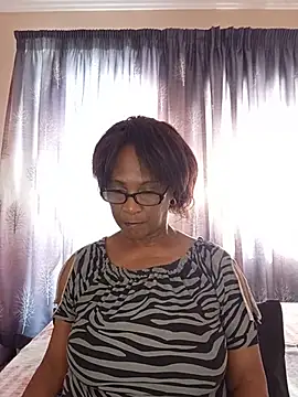 Snapshot of Hotgrannyx chatting on 07-29-26, 11:41 Hotgrannyx online show from 07-29-26, 11:41
