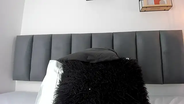 MaraOwen  online show from 05-11-26, 02:45