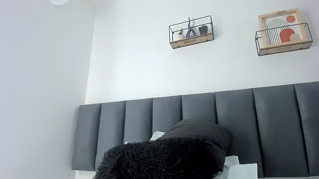 MaraOwen  online show from 05-16-26, 12:15
