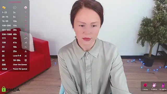 Snapshot of VickyGolden chatting on 06-07-26, 05:33 VickyGolden online show from 06-07-26, 05:33