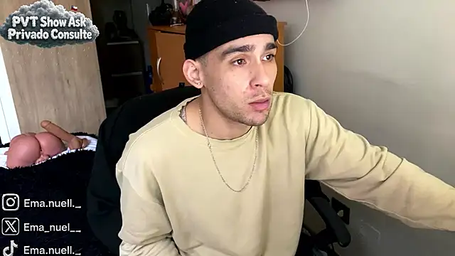 Snapshot of Emanuell__ chatting on 07-22-26, 09:28 Emanuell online show from 07-22-26, 09:28