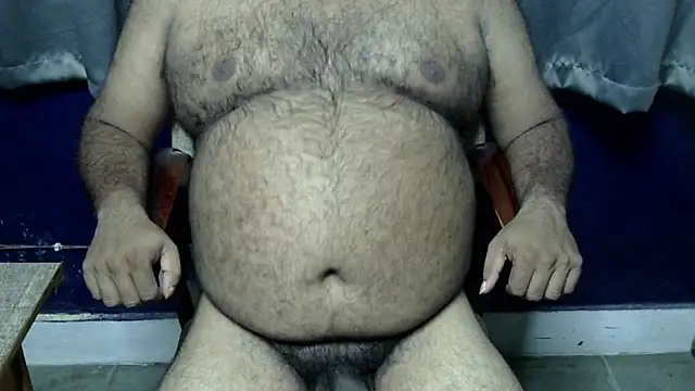 Snapshot of hairysubcub_70 chatting on 07-06-26, 03:58 hairysubcub 70 online show from 07-06-26, 03:58