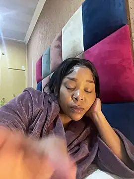 Snapshot of sexyTHANDO chatting on 07-29-26, 09:02 sexyTHANDO online show from 07-29-26, 09:02