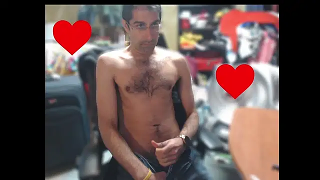 Snapshot of Gsmile1 chatting on 02-01-25, 07:23 Gsmile1 online show from 02-01-25, 07:23