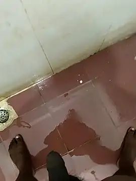 dinesh682 online show from 10-09-25, 01:14