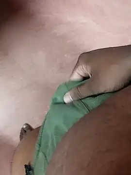 dinesh682 online show from 04-10-26, 06:29