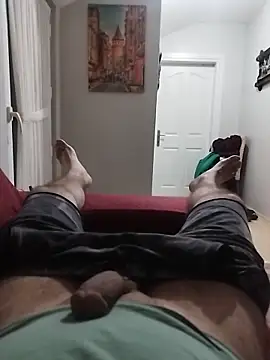 Aykut1990 online show from 12-17-25, 03:40