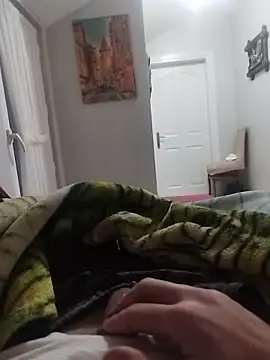 Aykut1990 online show from 01-13-26, 03:28