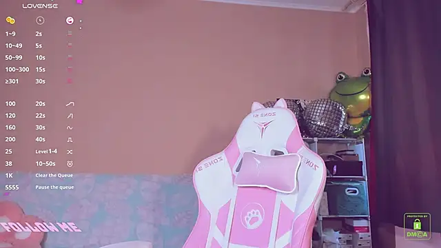 Snapshot of AmyRose6969 chatting on 04-15-26, 03:19 AmyRose6969 online show from 04-15-26, 03:19