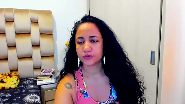 Snapshot of alaskmiller1 chatting on 06-17-26, 05:03 alaskmiller1 online show from 06-17-26, 05:03
