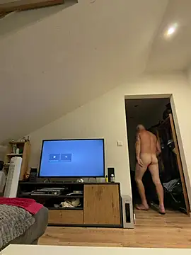 Vlad200472 online show from 07-31-26, 10:53