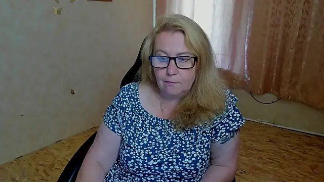 Snapshot of Frau_Marta chatting on 07-05-26, 12:45 Frau Marta online show from 07-05-26, 12:45