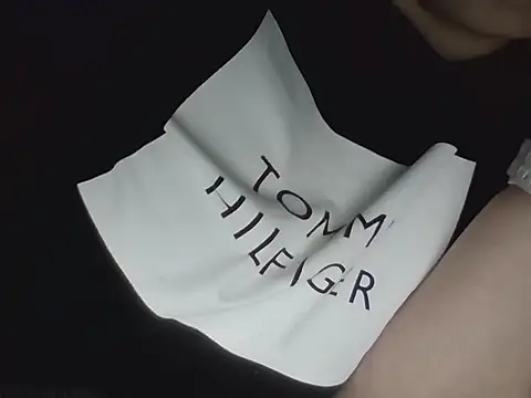 Snapshot of FallenDevil chatting on 11-27-25, 06:54 FallenDevil online show from 11-27-25, 06:54