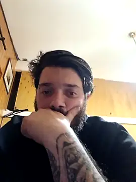 Snapshot of Lucarasta chatting on 03-07-26, 07:11 Lucarasta online show from 03-07-26, 07:11