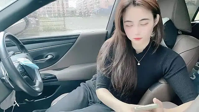 Snapshot of orla2021 chatting on 04-10-26, 11:42 orla2021 online show from 04-10-26, 11:42