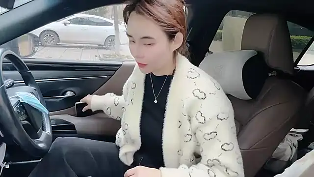 Snapshot of orla2021 chatting on 04-11-26, 11:20 orla2021 online show from 04-11-26, 11:20