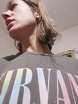 Snapshot of JoLeNe27 chatting on 01-12-26, 04:07 JoLeNe27 online show from 01-12-26, 04:07