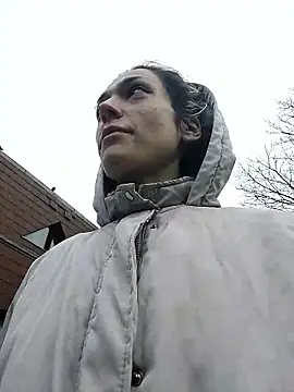 Snapshot of JoLeNe27 chatting on 02-08-26, 08:40 JoLeNe27 online show from 02-08-26, 08:40