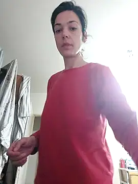 Snapshot of JoLeNe27 chatting on 03-29-26, 05:07 JoLeNe27 online show from 03-29-26, 05:07